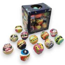 057393 PIŁECZKI MONSTER BALL 10CM 12-RODZAJÓW HIPO